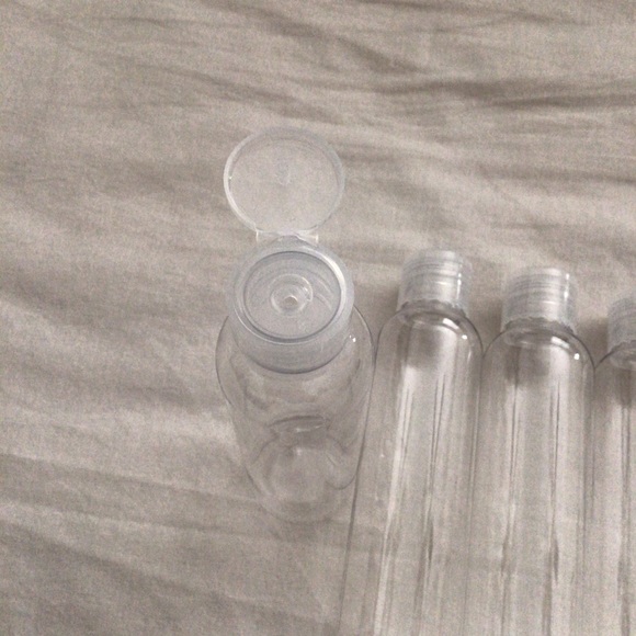 6 Clear Plastic Travel Bottles - Picture 3 of 3
